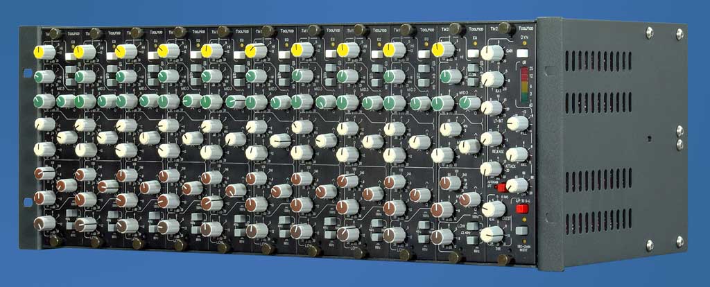 ToolMod 4U high Frame with mono and stereo EQ's and stereo mastering compressor