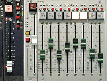Group Panel and Master Fader in Series MR Console