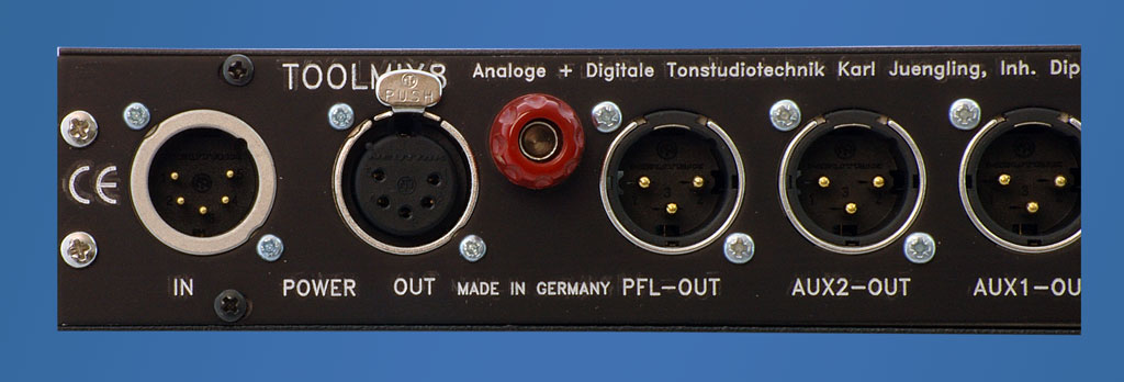 ToolMix8 Power Supply and Ground Terminal